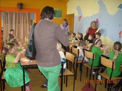 img012.jpg